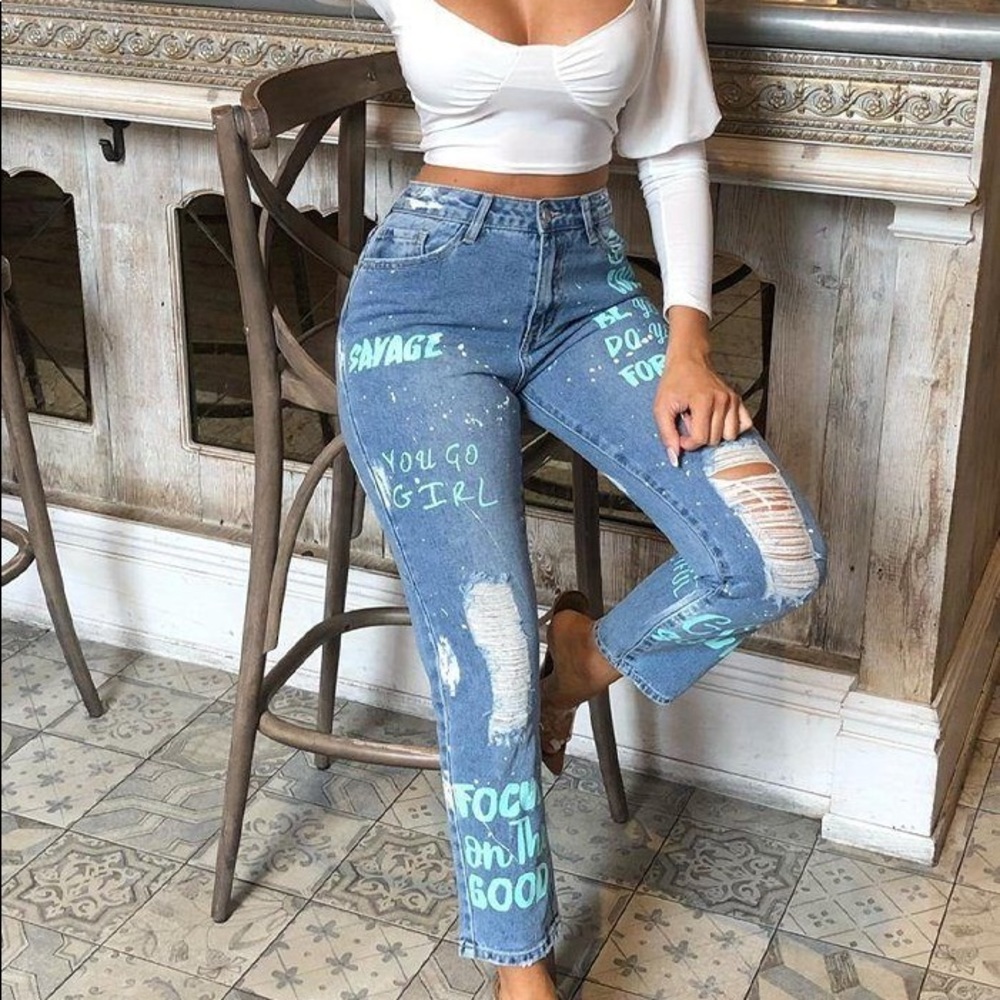 Femme Luxe Light Wash Blue Graffiti Print Ripped Jeans - Chana💕